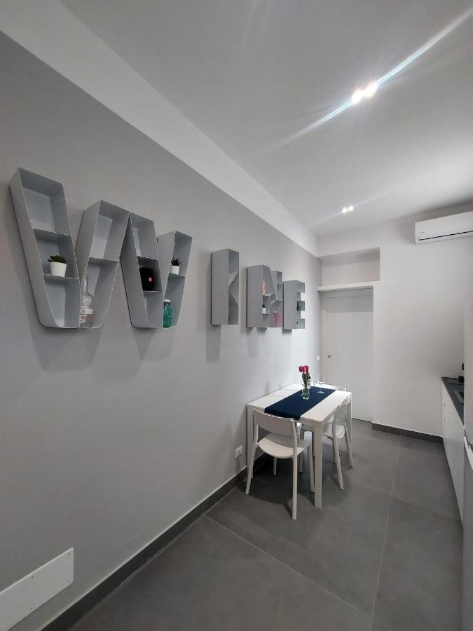 팔레르모 Casa Viola Elegante E Sul Mare Di Mondello 아파트 외부 사진