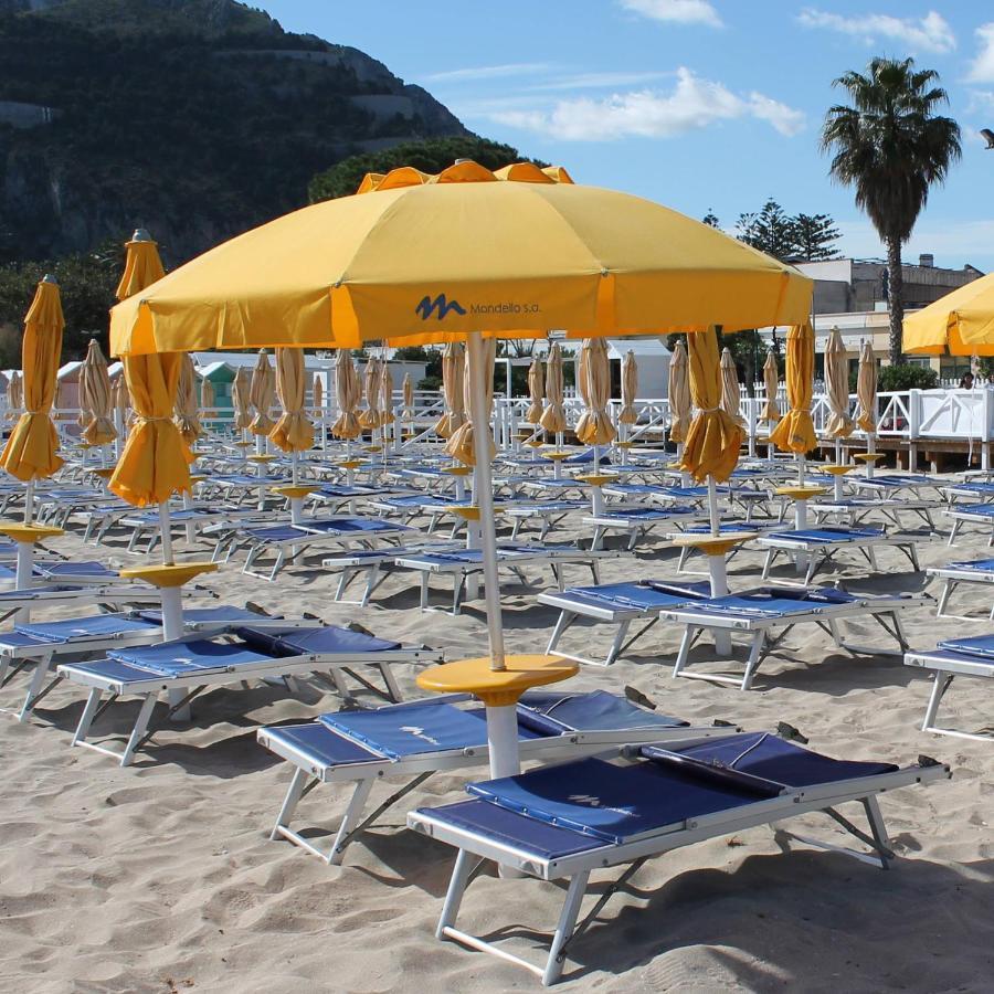 팔레르모 Casa Viola Elegante E Sul Mare Di Mondello 아파트 외부 사진